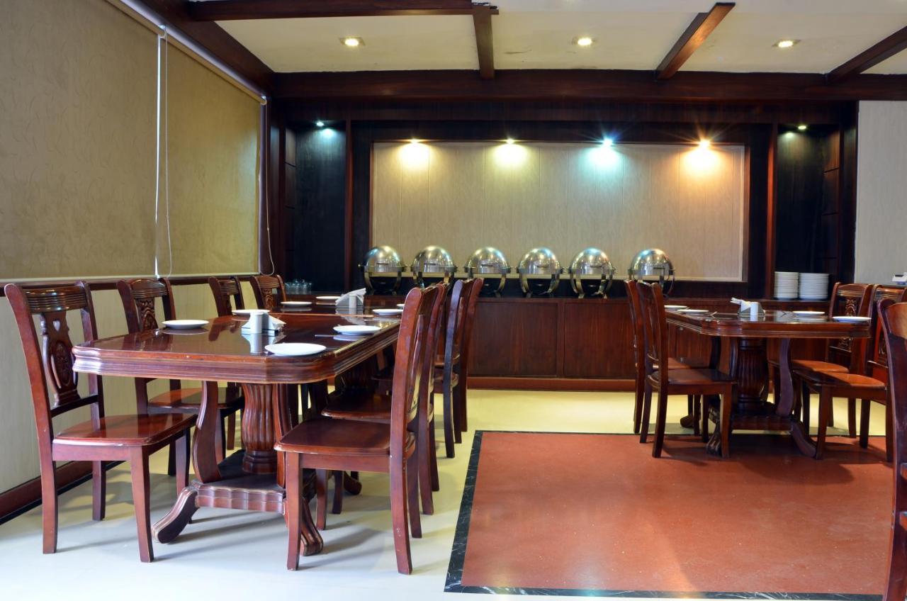 Hotel Bhoomivilas Agra  Luaran gambar